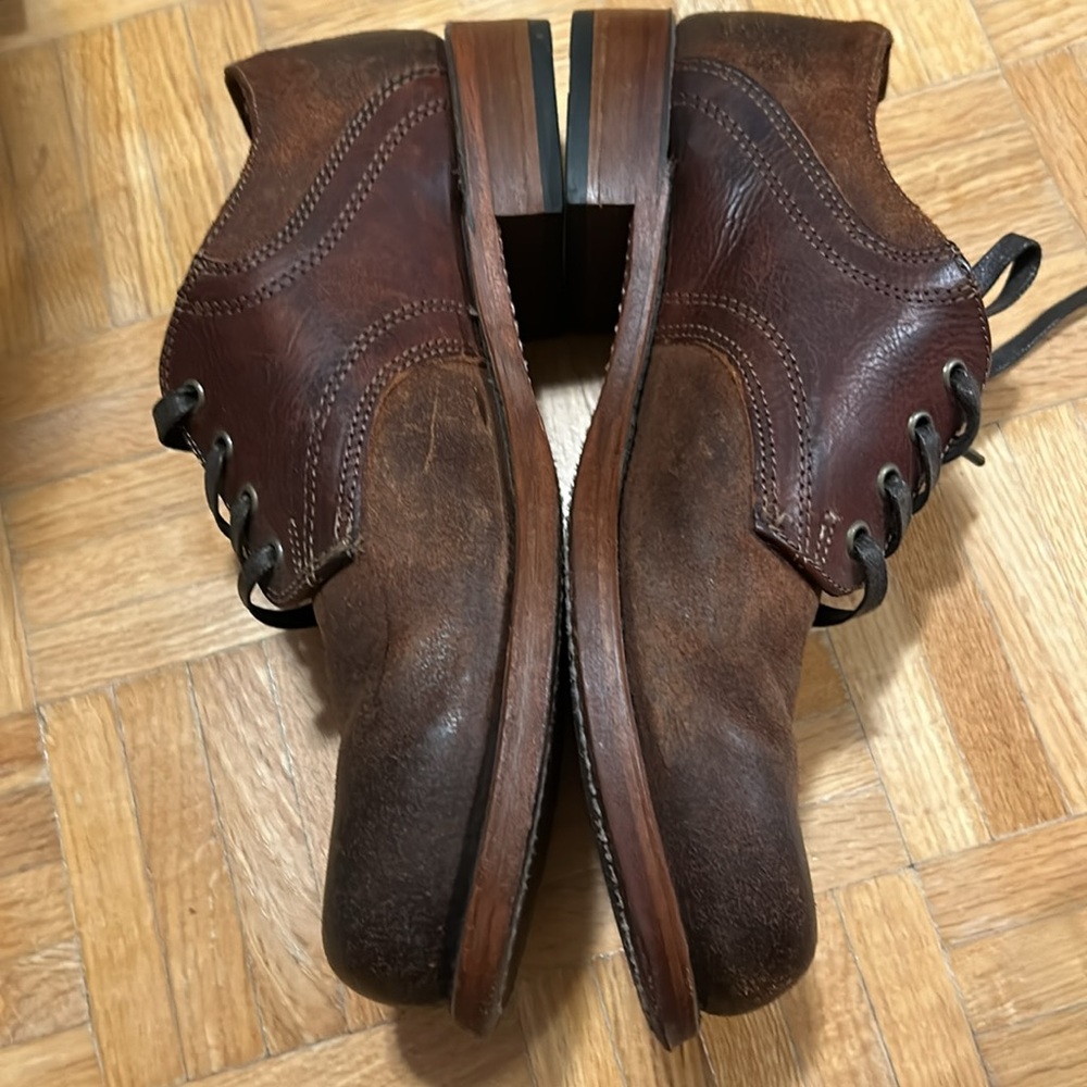 Frye - Picture 2 of 13